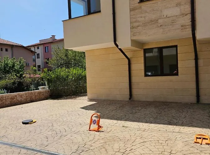 иванови сарафово Apartamento Burgas